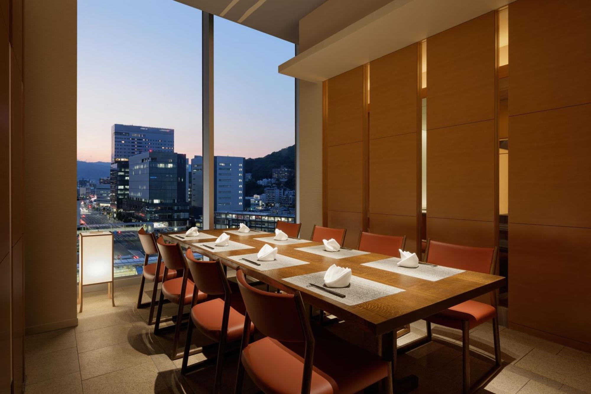 Sheraton Grand 5* Hiroshima