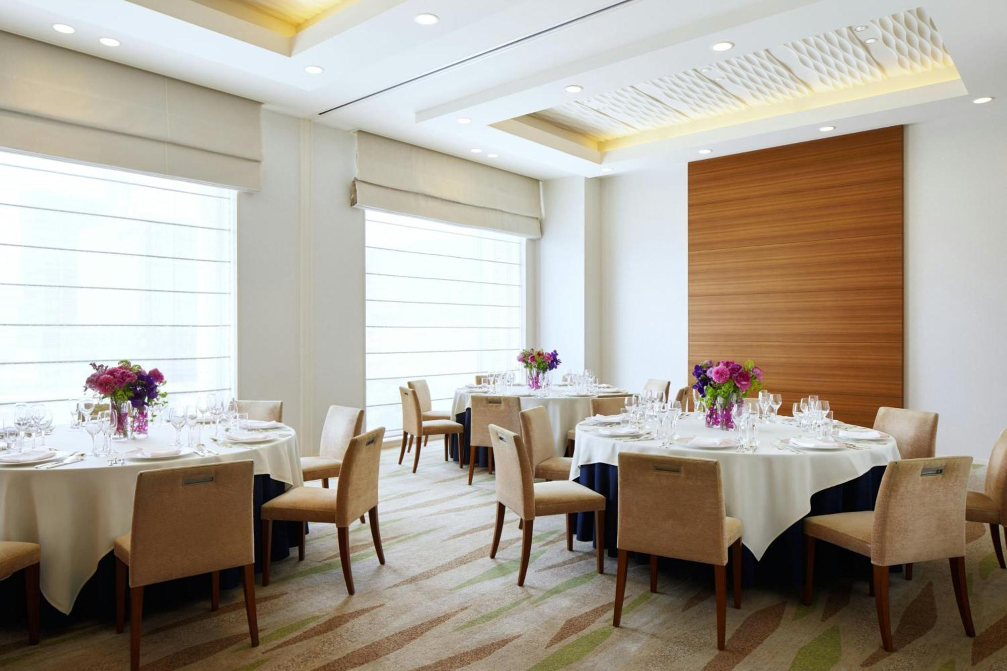 Sheraton Grand Hotel