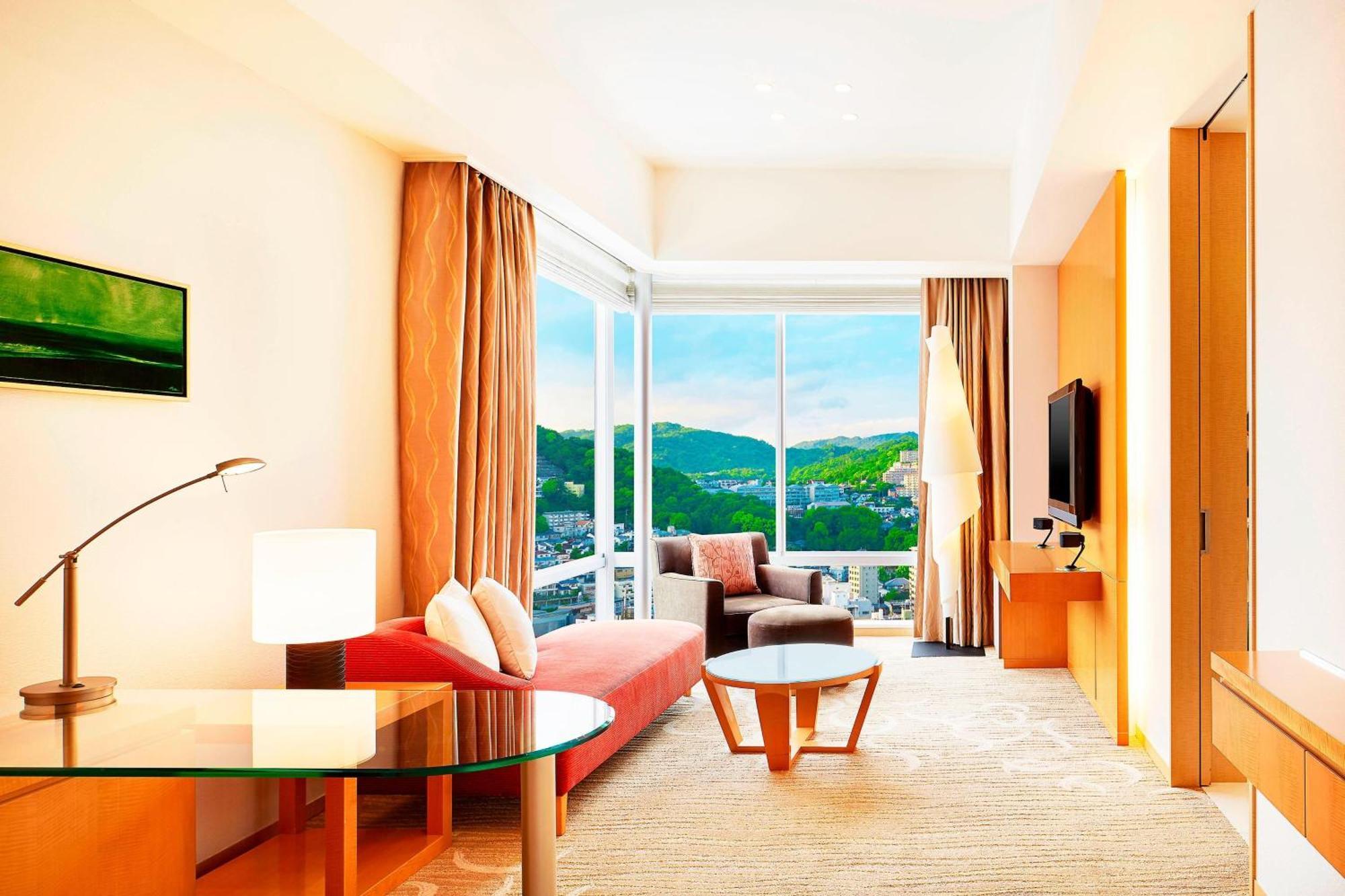 โรงแรม โรงแรมเชอราตัน แกรนด์ ฮิโรชิมา 5*